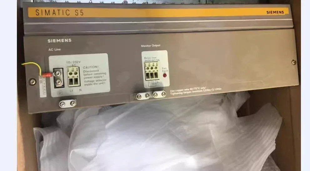 Siemens 6ES5 988-3LA11 PLC Interface Module - ZYYKZ Test Equipment