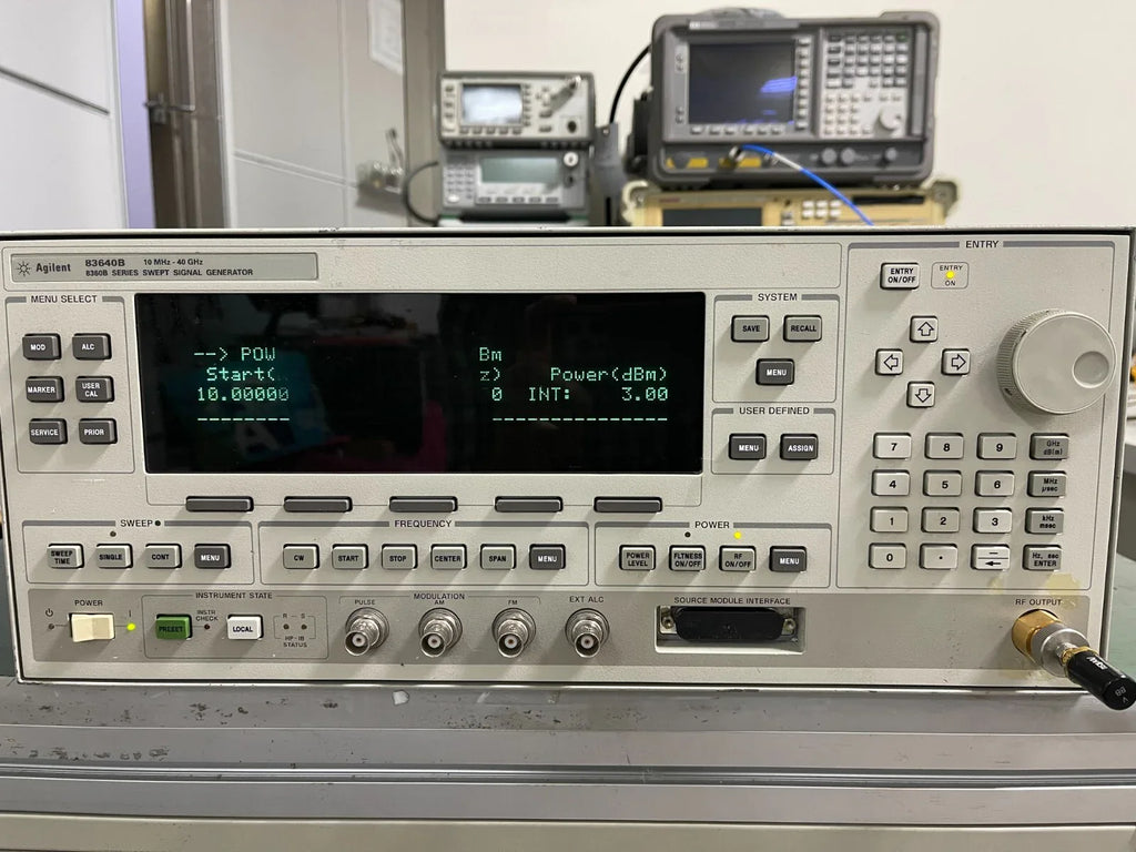 HP Agilent 83640B Synthesized Sweep Signal Generator 10MHz-40GHz - ZYYKZ Test Equipment