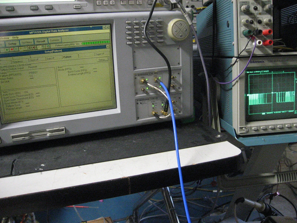 Anritsu MP1632A Data Analyzer with 3.2 GHz Synthesizer - ZYYKZ Test Equipment
