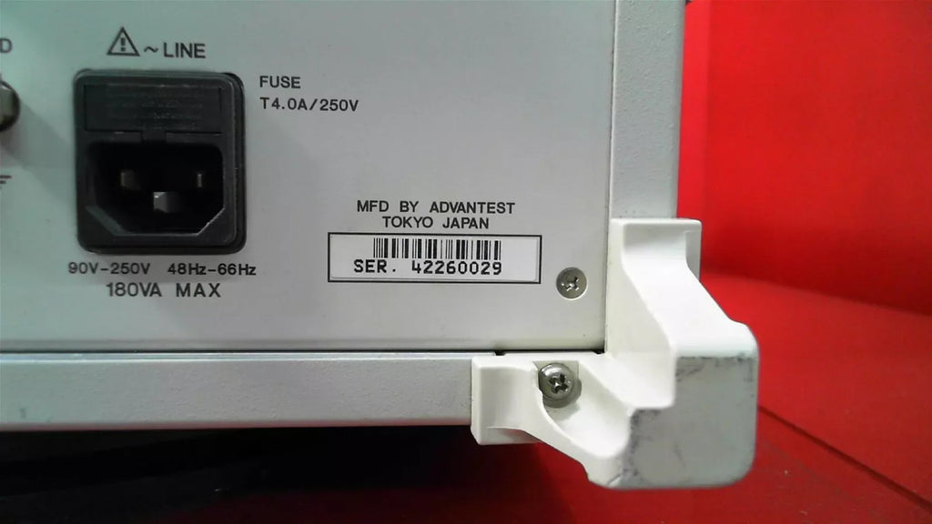Advantest Q8383 Optical Spectrum Analyzer 500 to 1750nm - ZYYKZ Test Equipment
