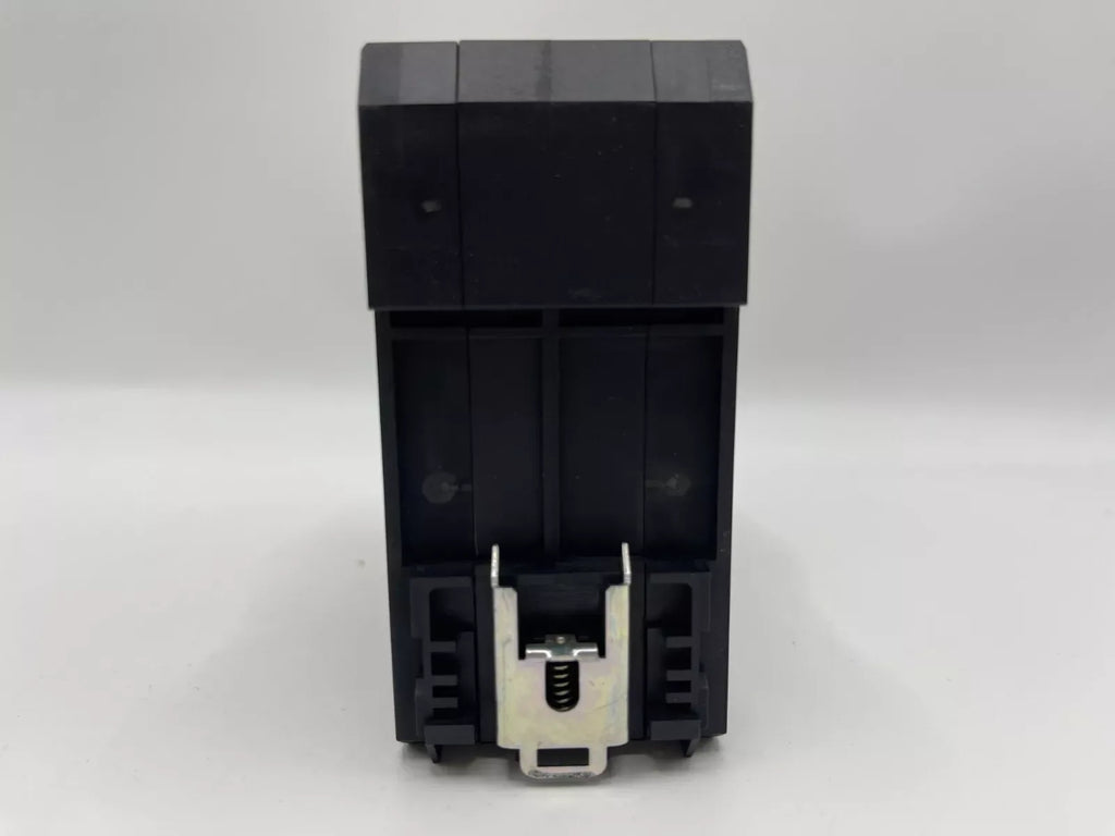 Schneider Electric XPS-ATE5110 Safety Relay Module - ZYYKZ Test Equipment
