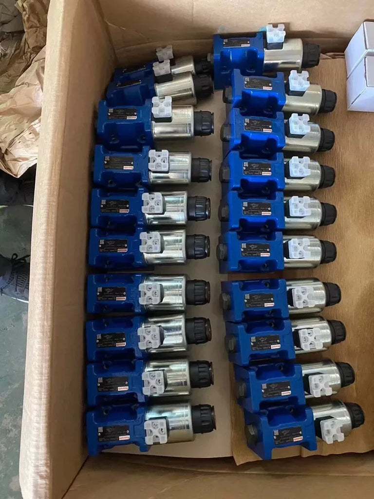 TE Connectivity 0811104130 Automotive Connector - ZYYKZ Test Equipment