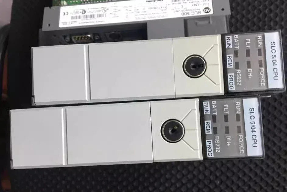 Allen-Bradley 1747-L541 High-Performance RF Switch Module - ZYYKZ Test Equipment