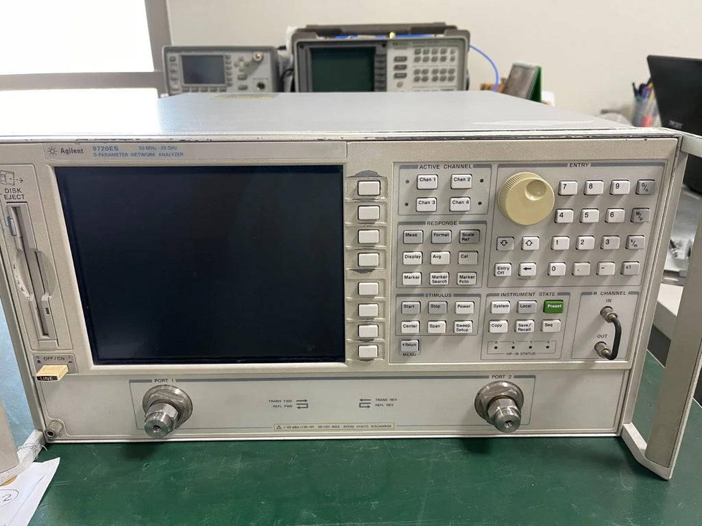 Agilent 8720ES Network Analyzer - 50 MHz to 20 GHz with Options 1D5/010 - ZYYKZ Test Equipment