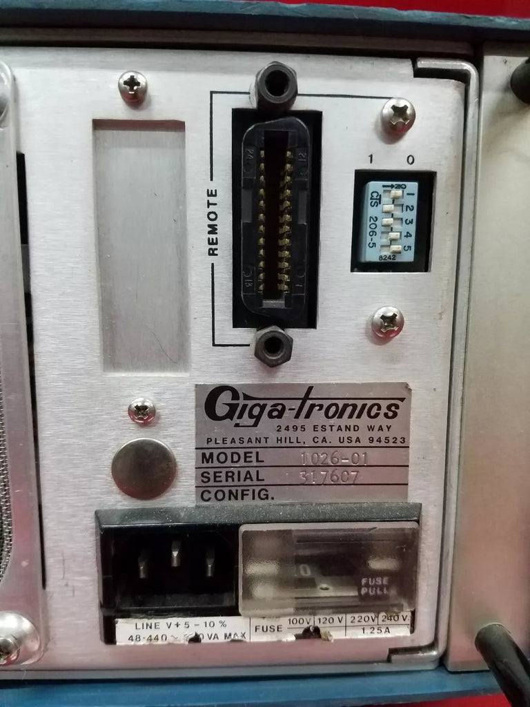 GigaTronics 1026 Signal Generator 10 MHz to 1 GHz - ZYYKZ Test Equipment
