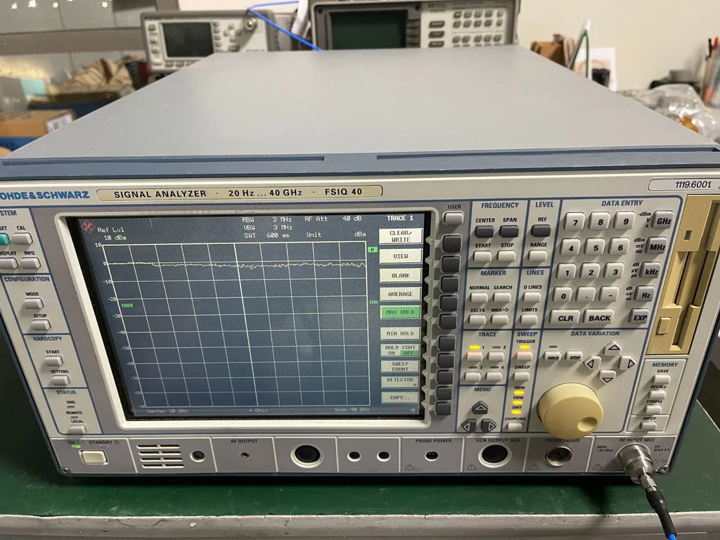 Rohde & Schwarz FSIQ40 Signal Analyzer - 20Hz to 40GHz - ZYYKZ Test Equipment