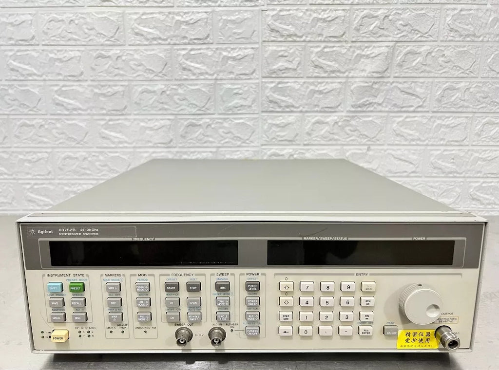 Agilent 83752B Synthesized Sweeper 01-20GHz - Used