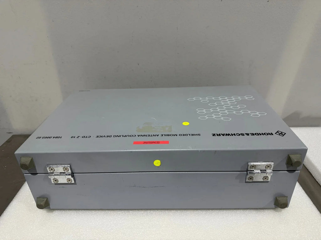Rohde & Schwarz Shielded Mobile Antenna Coupling Device for RF Testing - ZYYKZ Test Equipment