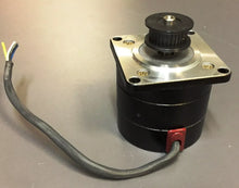 Load image into Gallery viewer, Vexta PH265L-04-A1 2-Phase 1.8° Step DC 5V Stepping Motor - ZYYKZ Test Equipment