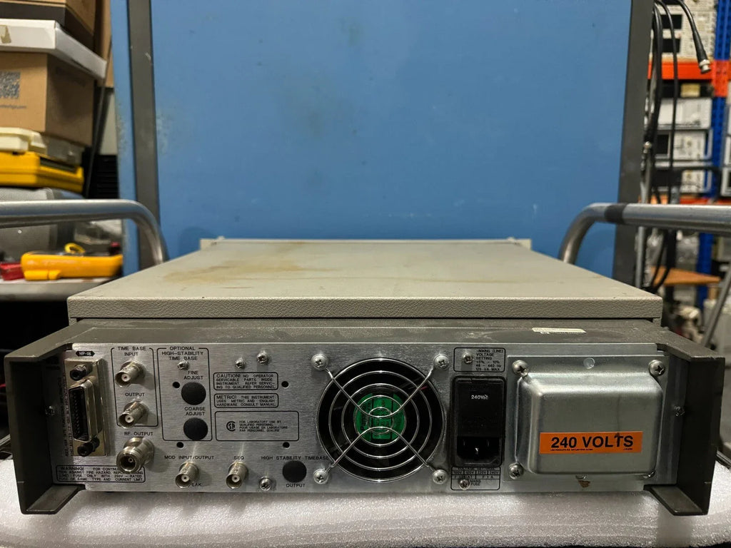Agilent 8656B Synthesized RF Signal Generator 100 kHz - 1050 MHz - ZYYKZ Test Equipment
