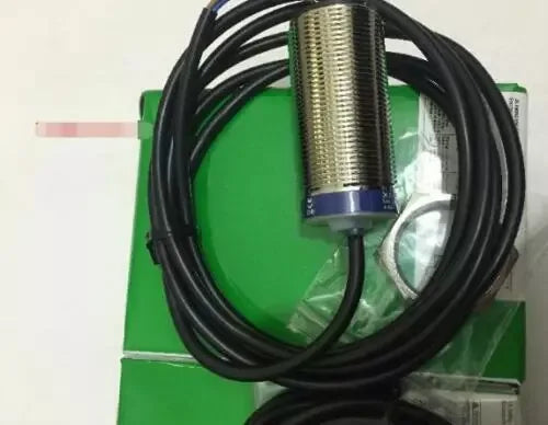 Schneider XSA-V12801 Proximity Switch Speed Sensor - High Precision Detection - ZYYKZ Test Equipment