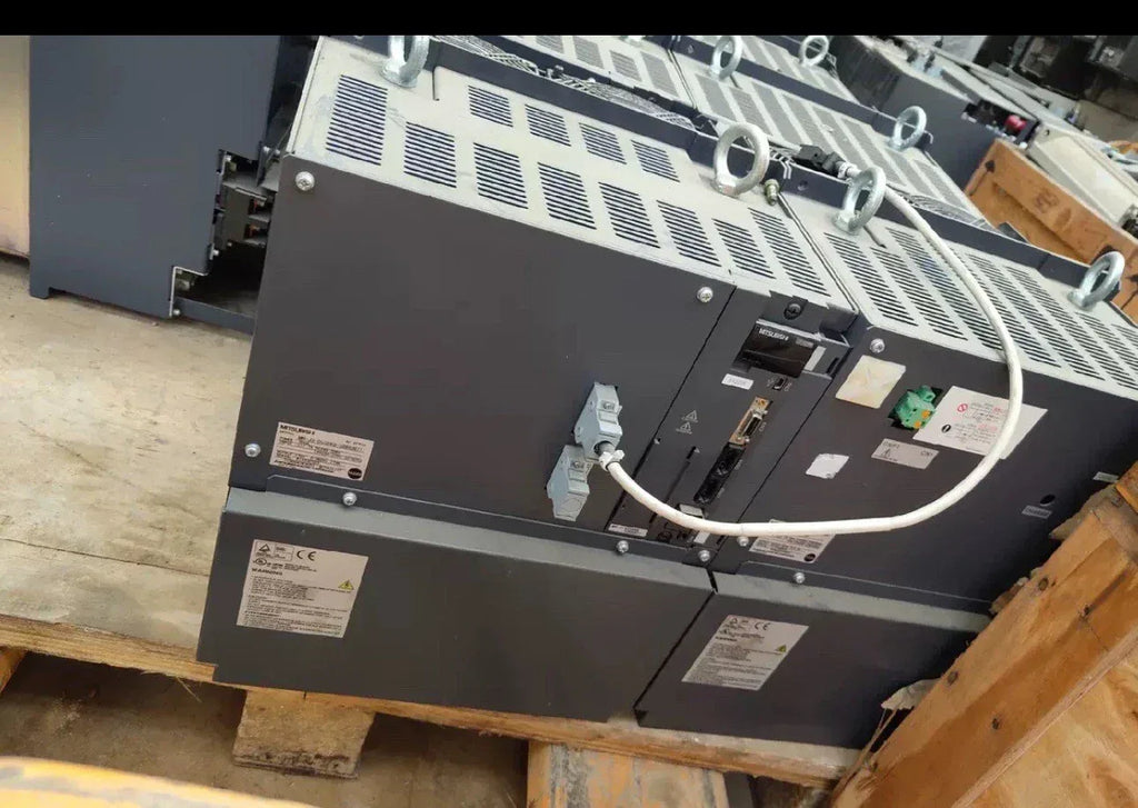Mitsubishi MR-J3-CR55K High-Performance Servo Drive Controller for Industrial Automation - ZYYKZ Test Equipment