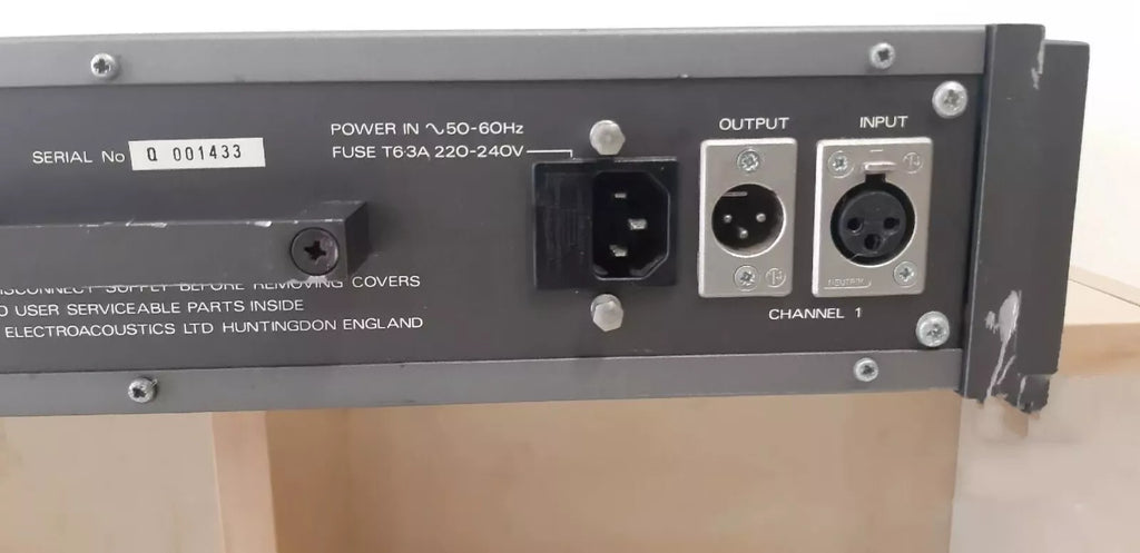 Quad 522 220V Power Amplifier - Used