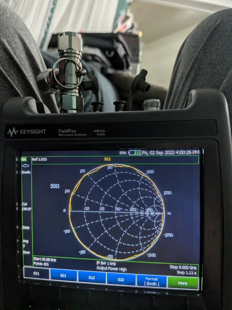 Keysight FieldFox N9915A 9 GHz Vector Network Analyzer & Spectrum Analyzer - ZYYKZ Test Equipment
