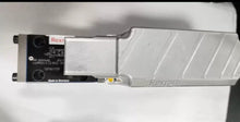 Load image into Gallery viewer, Bosch 0811404606 Proportional Hydraulic Valve 4WRPEH6C3B02L-20/G24K0/A1M-816 - ZYYKZ Test Equipment