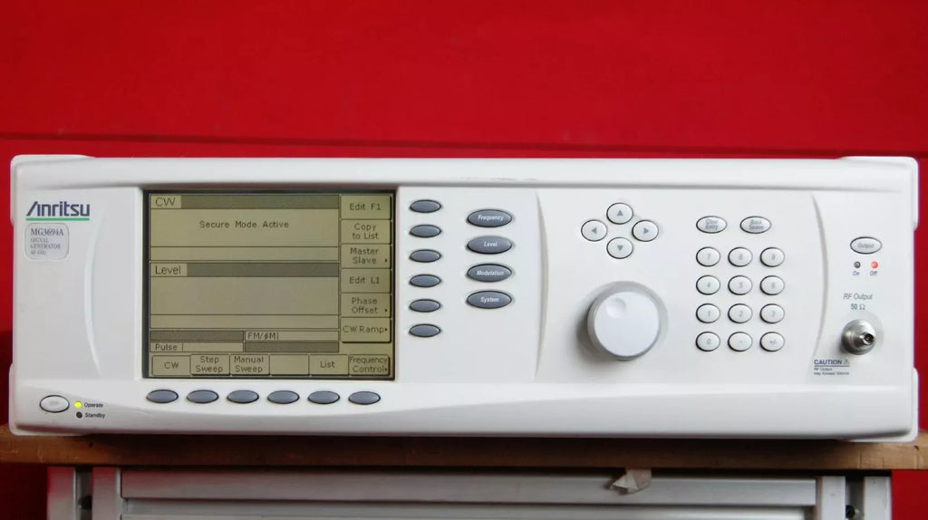 Anritsu MG3694A Synthesized Signal Generator 0.1 Hz to 40 GHz - ZYYKZ Test Equipment
