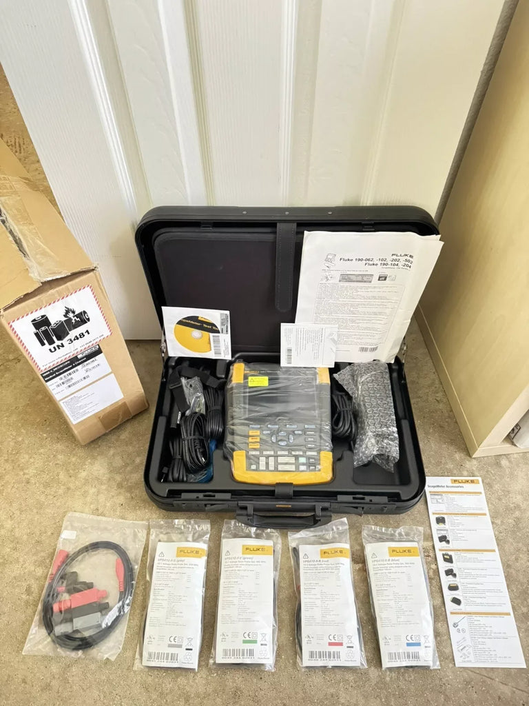Fluke 190M-4 4-Channel 200 MHz Medical ScopeMeter Oscilloscope - ZYYKZ Test Equipment