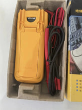 Load image into Gallery viewer, Fluke 1508 Insulation Resistance Tester with 1000V Test Voltage - ZYYKZ Test Equipment