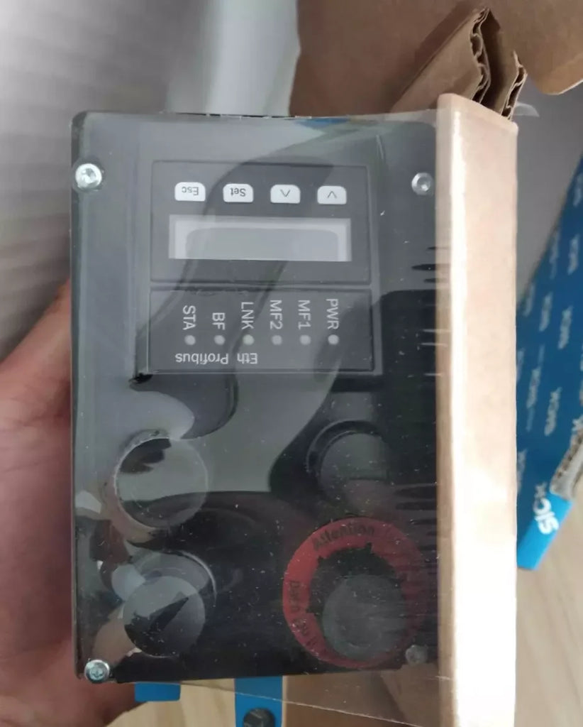 SICK DL100-21AA2102 Distance Sensor - High Precision Measurement - ZYYKZ Test Equipment