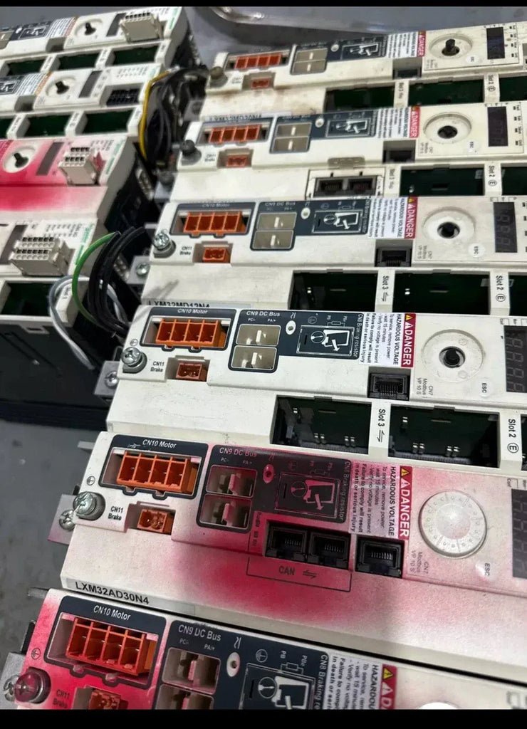 Schneider Electric LXM32SD18N4 1.8kW Single-Axis Servo Drive Controller - ZYYKZ Test Equipment