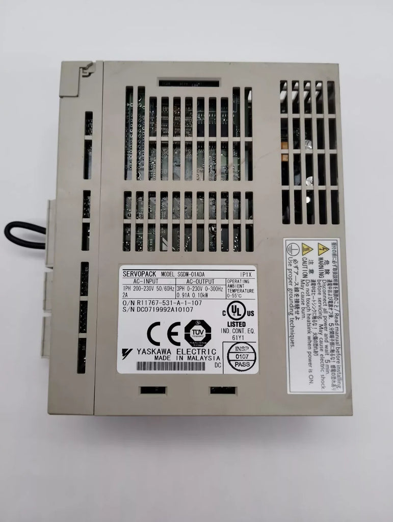 Yaskawa SGDM-01ADA 0.10 kW 200-240V AC Servo Drive - ZYYKZ Test Equipment