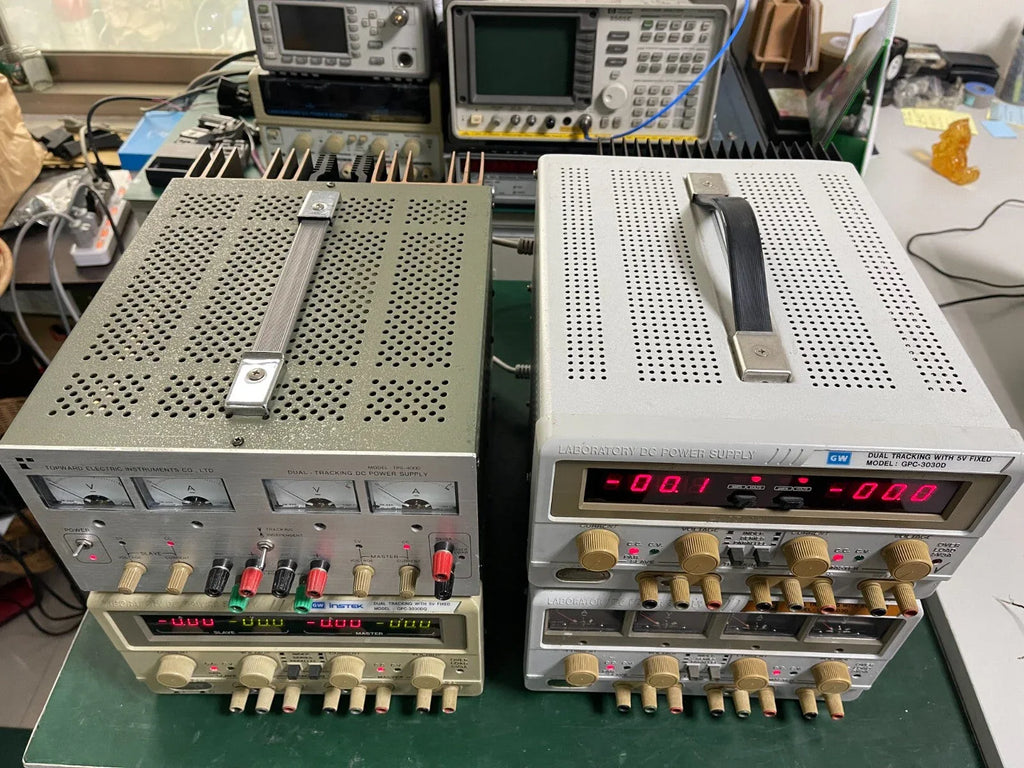 Gwinstek GPC-3030D / 6303D / TPS-4000 Dual Tracking DC Power Supply - ZYYKZ Test Equipment
