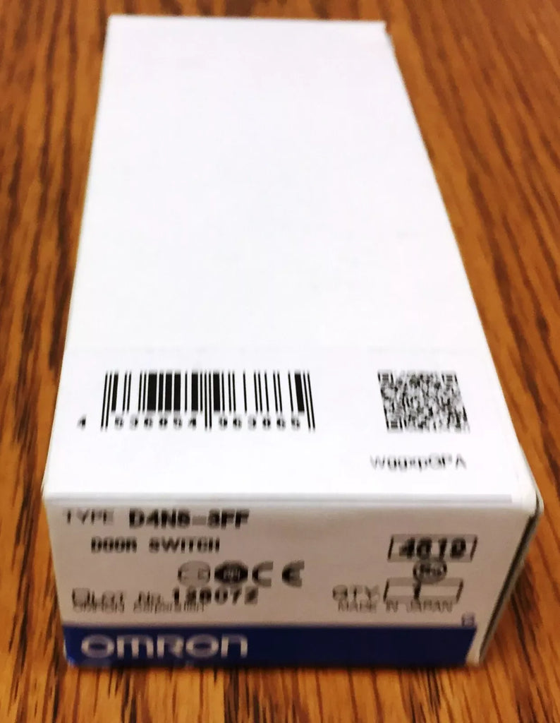 Omron D4NS-3FF Safety Interlock Switch with Key Lock - ZYYKZ Test Equipment