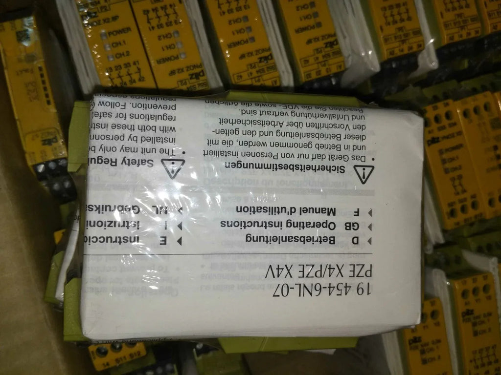 PILZ PNOZ s7.1 24VDC Safety Relay for Industrial Automation - ZYYKZ Test Equipment