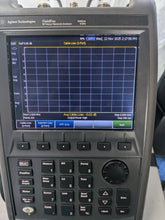 Load image into Gallery viewer, Keysight Agilent Fieldfox N9923A Calibrated Vector Network Analyzer 6 GHz - ZYYKZ Test Equipment