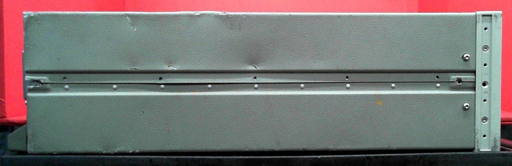 HP 8665B Signal Generator 9 kHz to 1.3 GHz - ZYYKZ Test Equipment