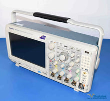 Load image into Gallery viewer, Tektronix MDO3024 200 MHz 4-Channel Mixed Domain Oscilloscope