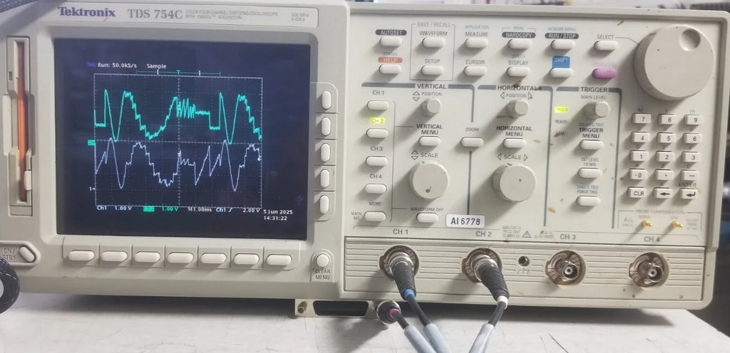 Tektronix TDS754C 500 MHz 4-Channel Digital Storage Oscilloscope - ZYYKZ Test Equipment
