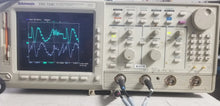 Load image into Gallery viewer, Tektronix TDS754C 500 MHz 4-Channel Digital Storage Oscilloscope - ZYYKZ Test Equipment