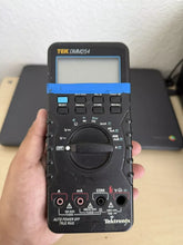 Load image into Gallery viewer, Tektronix DMM252 Digital Multimeter - Parts Only, Non-Functional - ZYYKZ Test Equipment