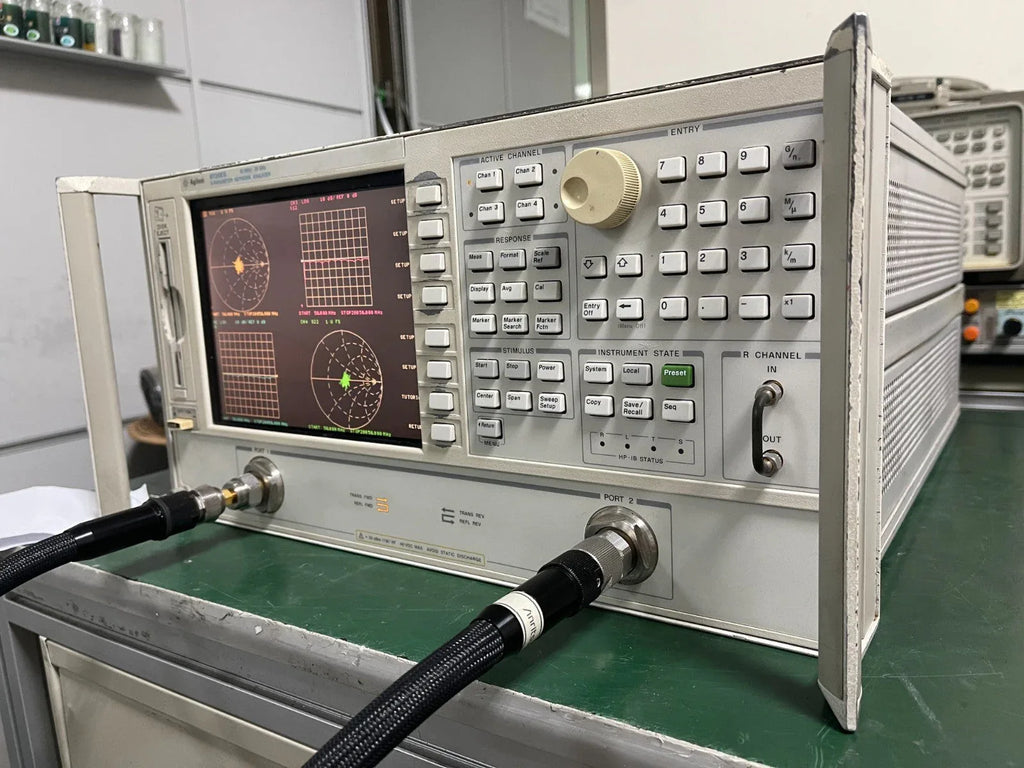 Agilent 8720ES Network Analyzer - 50 MHz to 20 GHz with Options 1D5/010 - ZYYKZ Test Equipment