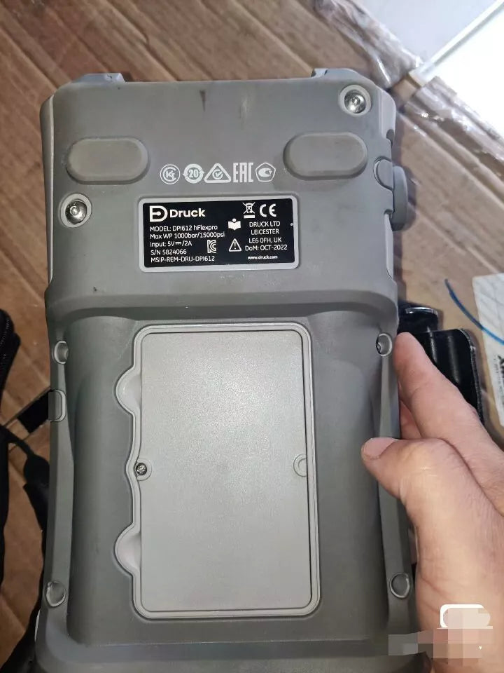 GE Druck DPI612 Series Pneumatic Pressure Calibrator