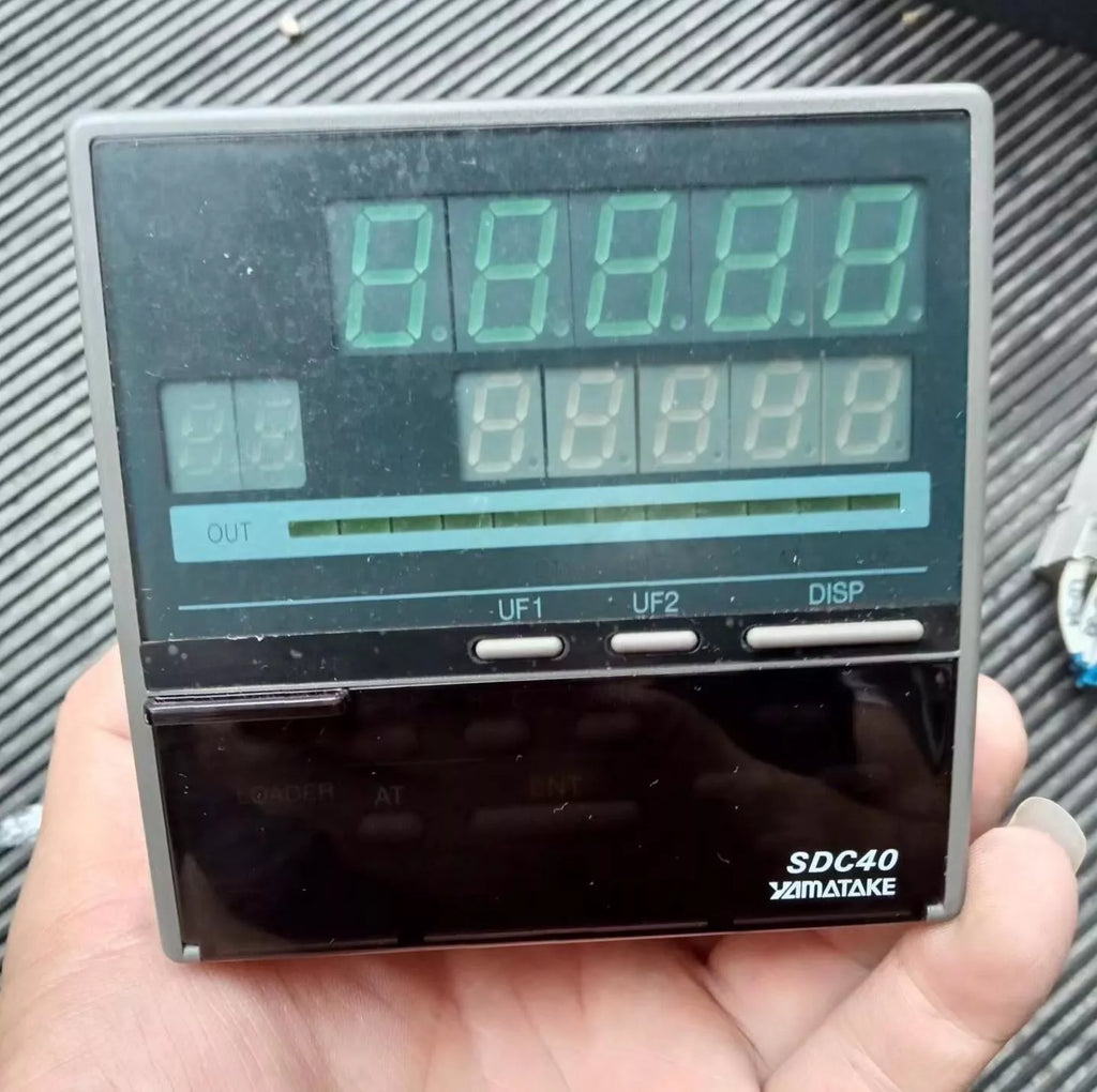 SDC40 Temperature Controller - Used and Tested