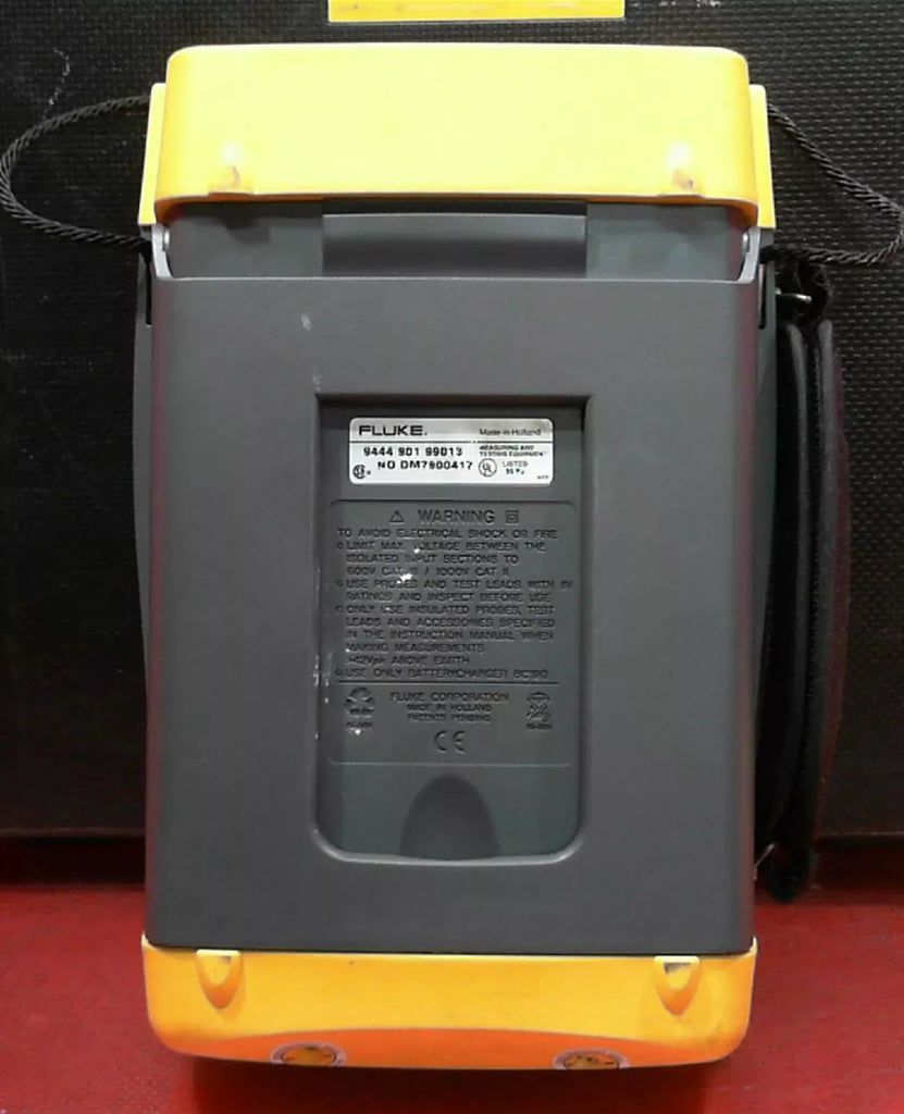 Fluke 199 Scopemeter Handheld Oscilloscope 200MHz 2.5GS/s - ZYYKZ Test Equipment