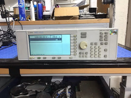 Agilent HP E4428C ESG Analog Signal Generator DC-6 GHz, Low Noise, Calibrated - ZYYKZ Test Equipment