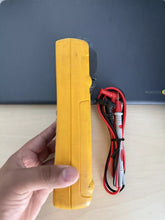 Load image into Gallery viewer, Fluke 724 Documenting Process Calibrator with Test Leads - ZYYKZ Test Equipment
