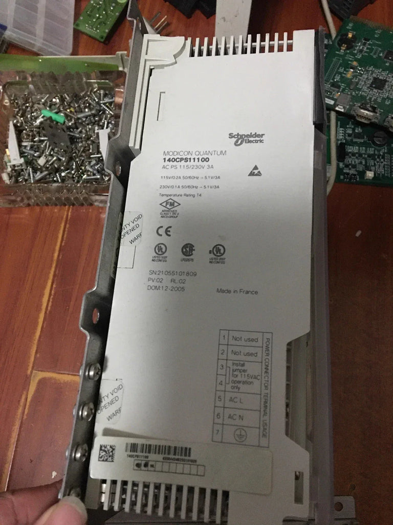 Schneider Electric 140CPS11100 AC Power Supply 115/230V 3A - ZYYKZ Test Equipment