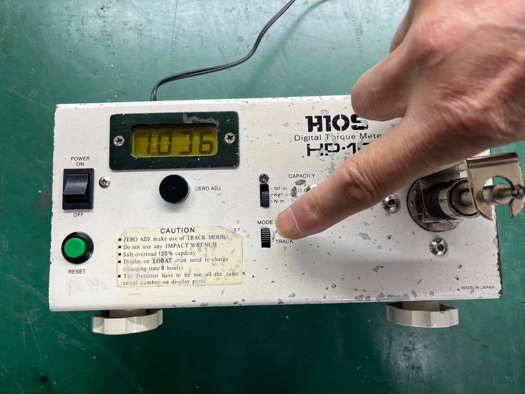 HIOS HP-10 Digital Torque Meter with Rechargeable Battery and 240VAC Adapter - ZYYKZ Test Equipment