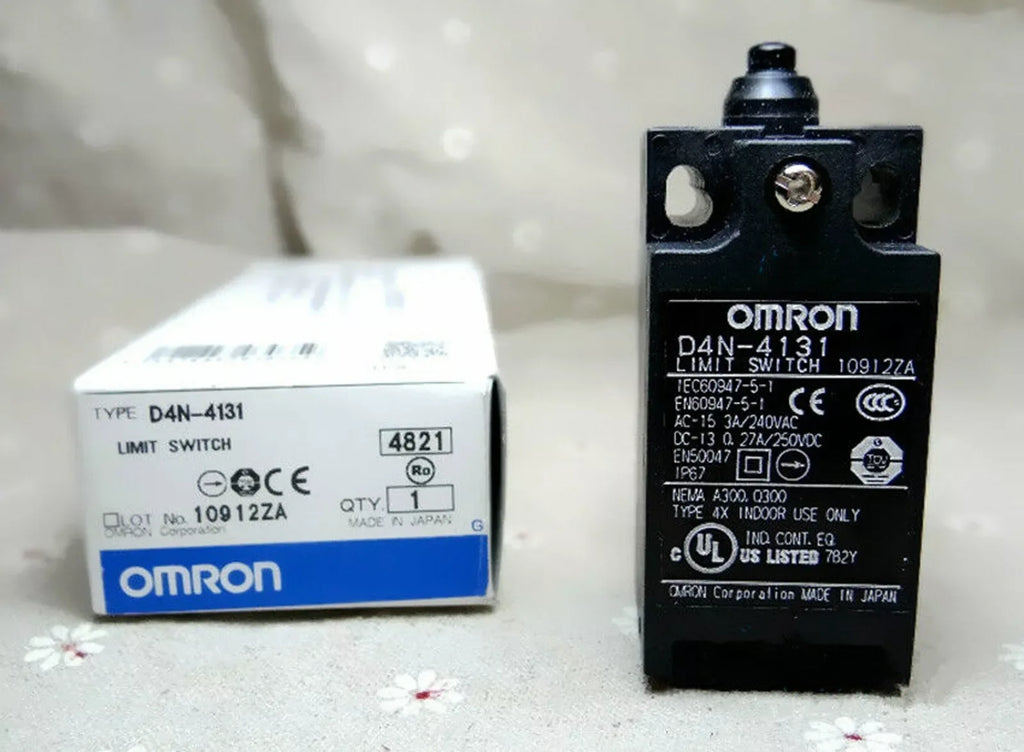 OMRON D4N-4131 Industrial Limit Switch - Durable Mechanical Control - ZYYKZ Test Equipment