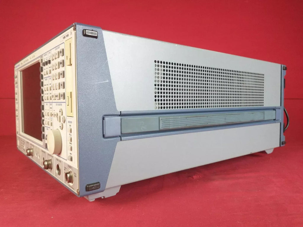 Rohde & Schwarz ESIB26 EMI Test Receiver, 20 Hz to 26.5 GHz - ZYYKZ Test Equipment