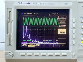 Tektronix TDS744A 500MHz 2GS/s Digital Storage Oscilloscope - ZYYKZ Test Equipment