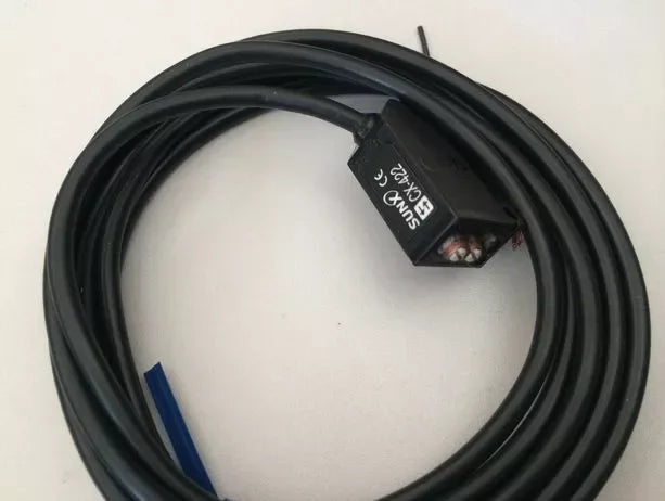 Panasonic CX-422 Photoelectric Sensor - Reliable Object Detection - ZYYKZ Test Equipment