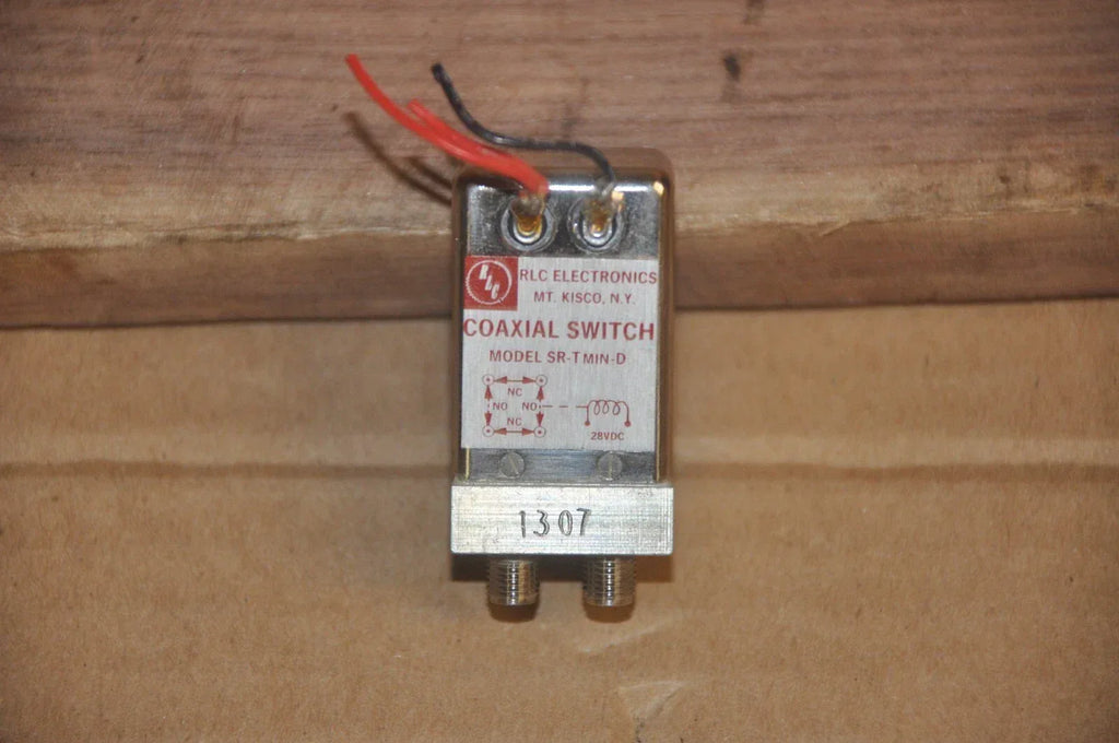 ANAINSTR Compact Digital Multimeter with Non-Contact Voltage Detection & Auto-Ranging - ZYYKZ Test Equipment