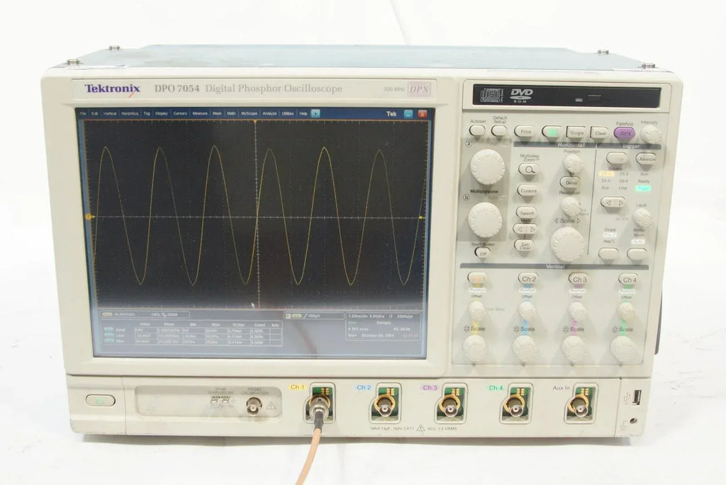 Tektronix TDS7054 4-Channel 500MHz 5GSa/s Digital Phosphor Oscilloscope - ZYYKZ Test Equipment