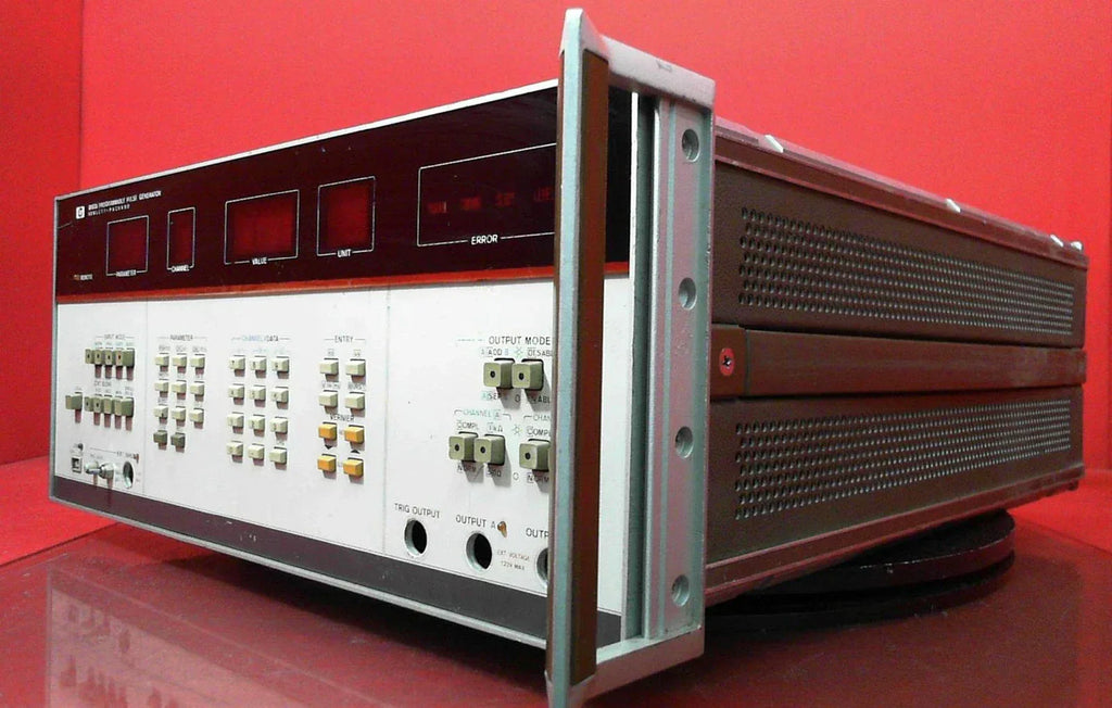 Agilent 8160A 50MHz Pulse Generator - ZYYKZ Test Equipment