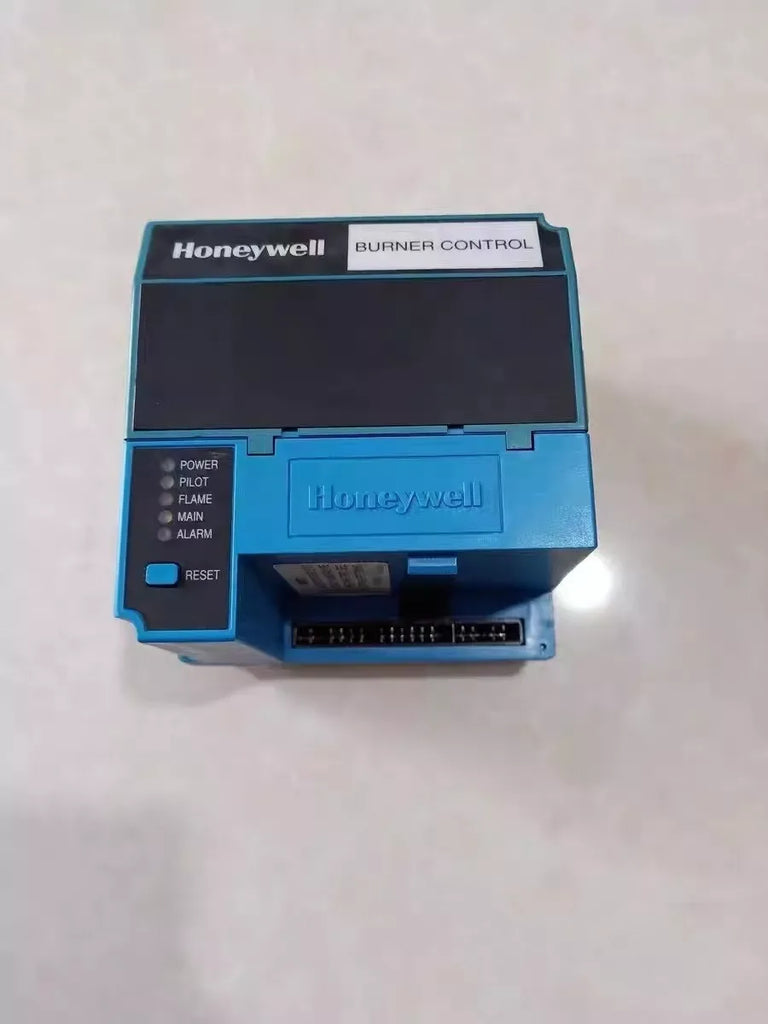 RM7800 L 1053 Industrial Controller - Used Unit - ZYYKZ Test Equipment
